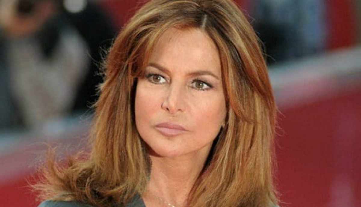 Giuliana De Sio: l’attrice positiva al Coronavirus. Ecco le sue parole