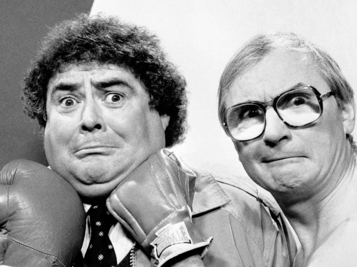 Coronavirus, addio al celebre comico scozzese Eddie Large