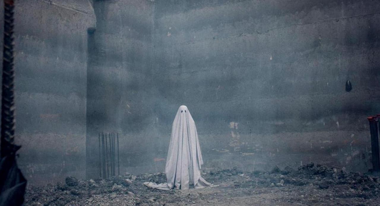 Storia di un fantasma: significato del finale e analisi psicologica del film