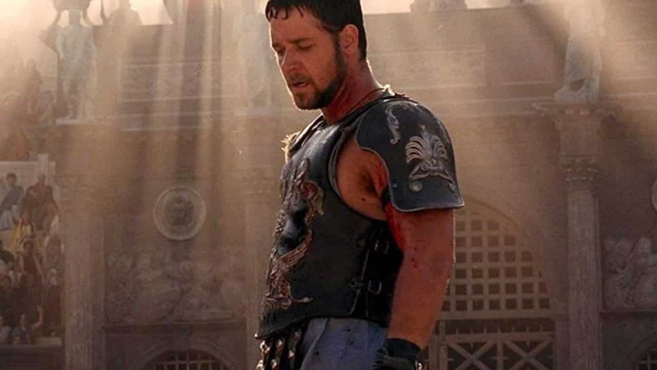 Il Gladiatore 2: Russell Crowe rivela come avrebbero riportato in vita Massimo