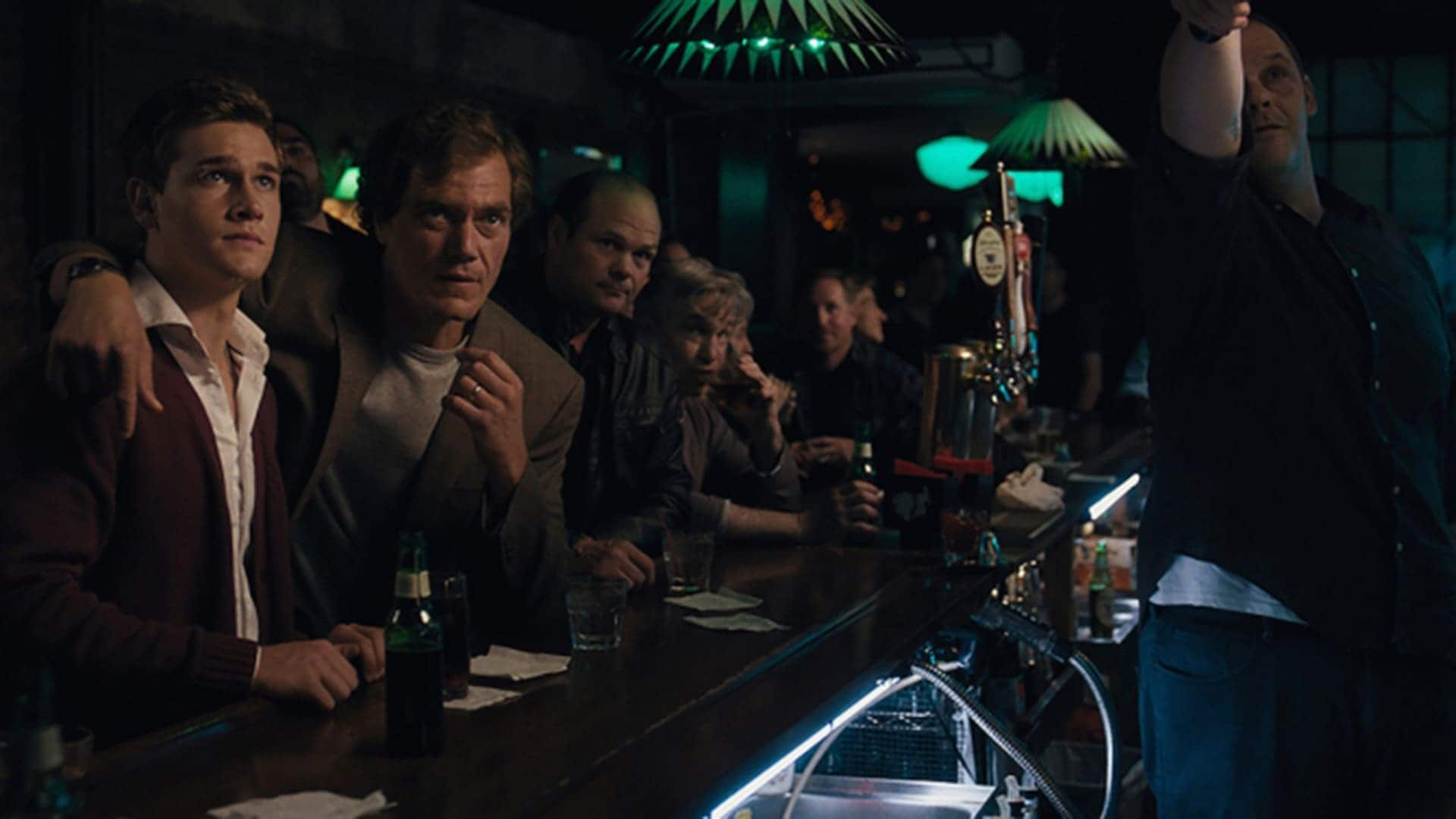 Wolves – Il campione: recensione del film con Michael Shannon