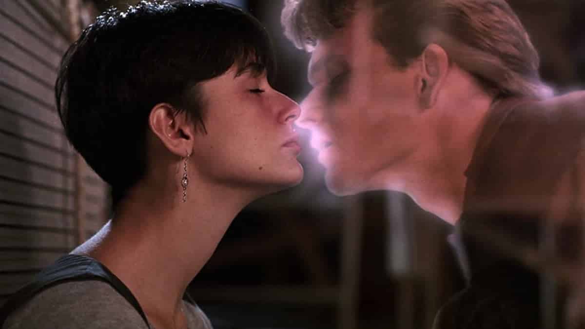Ghost – Fantasma, 30 anni dopo: cosa ci rimane dell’amore di Sam e Molly