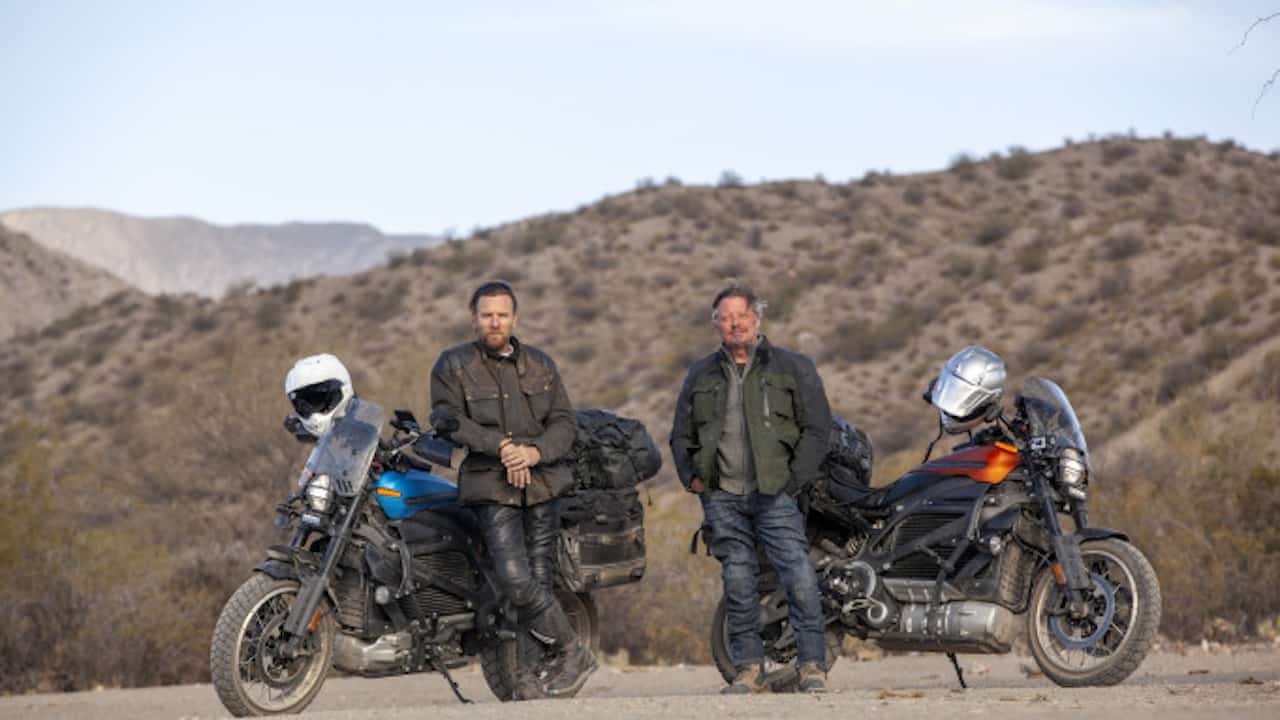 Long Way Up: Ewan McGregor e Charley Boorman nella serie Apple TV+