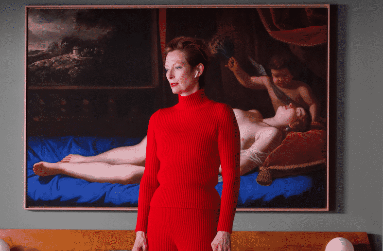 La Voce Umana: Tilda Swinton nella prima foto del film di Almodóvar