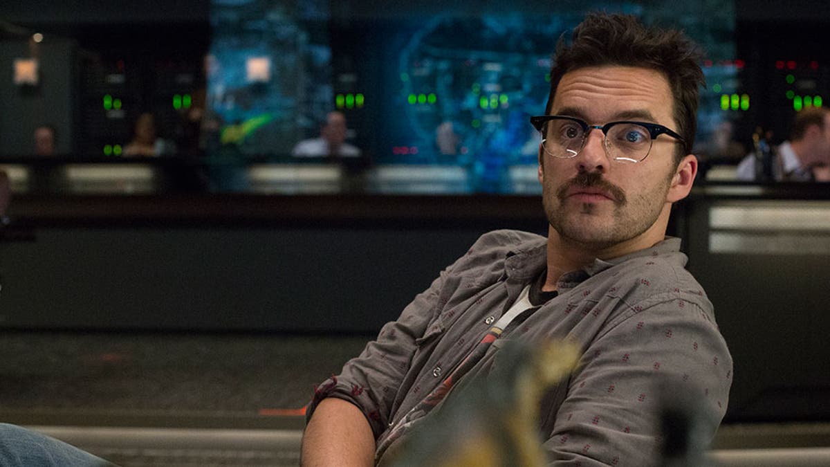 Jurassic World: Dominion – Jake Johnson in trattative per tornare sul set