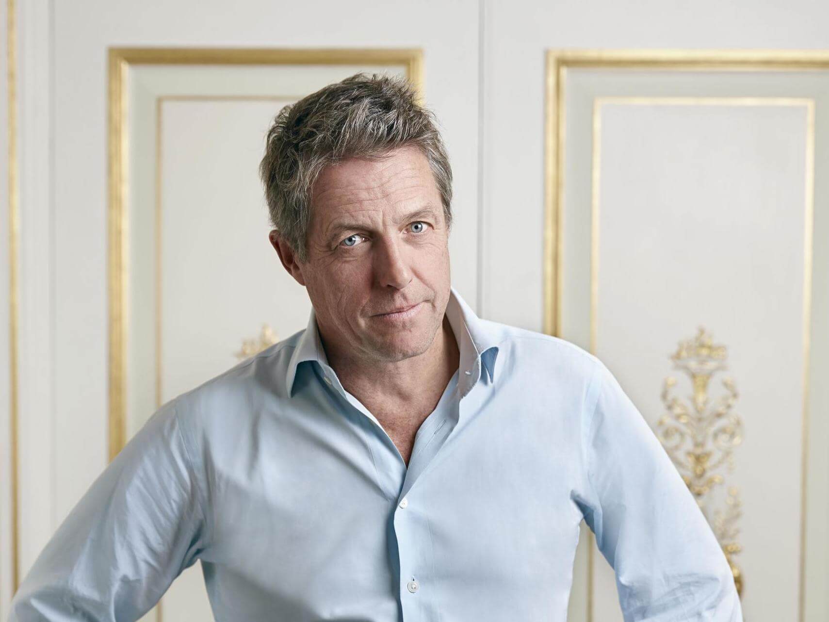 Hugh Grant compie 60 anni: tutte le volte che ci ha fatto innamorare