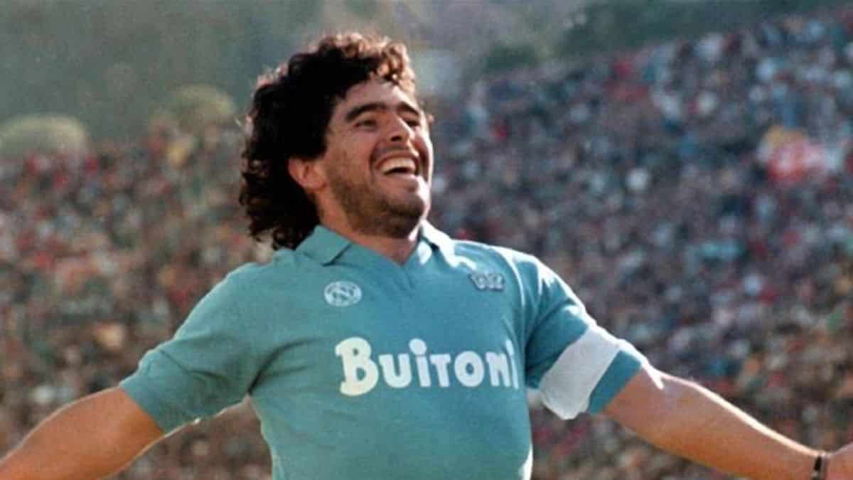 Diego Armando Maradona: addio al campione che ha ispirato anche il cinema