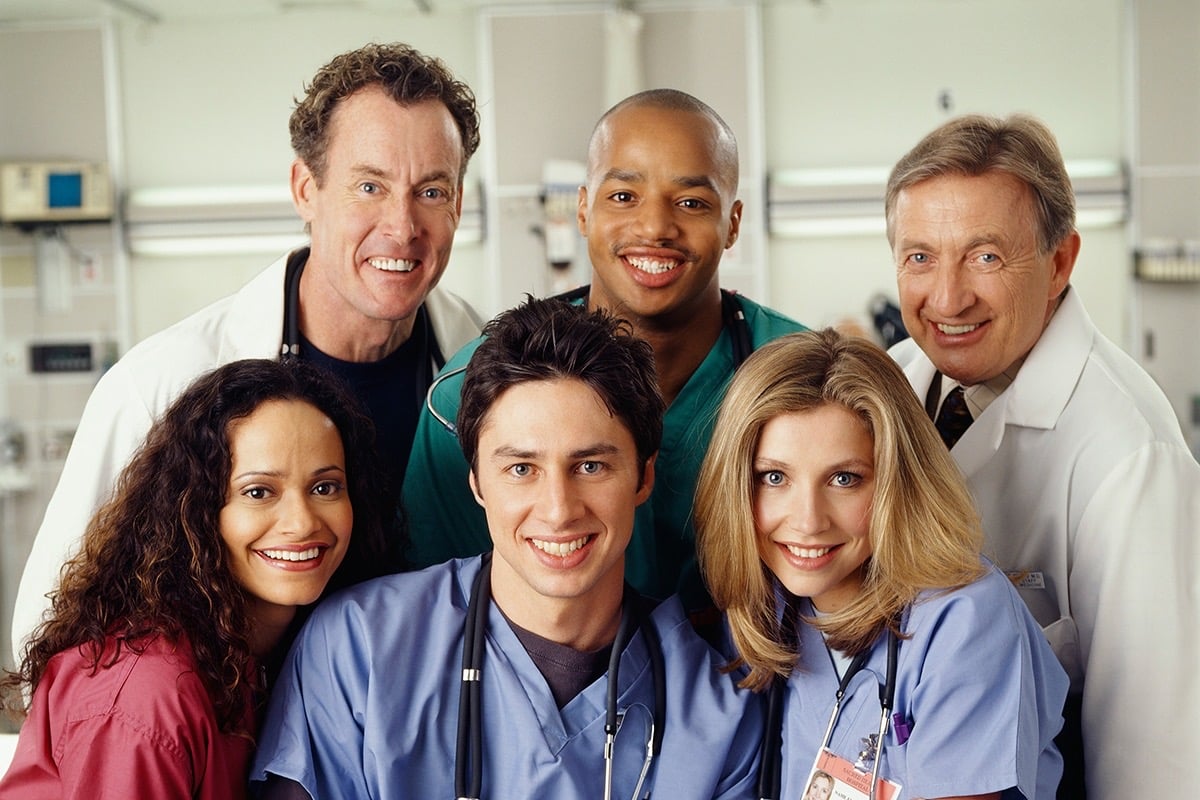 Scrubs: 5 motivi per cui è (ancora) indimenticabile a 10 anni dalla fine