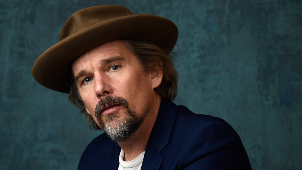 Ethan Hawke protagonista del thriller Zeros and Ones. Verrà girato in Italia