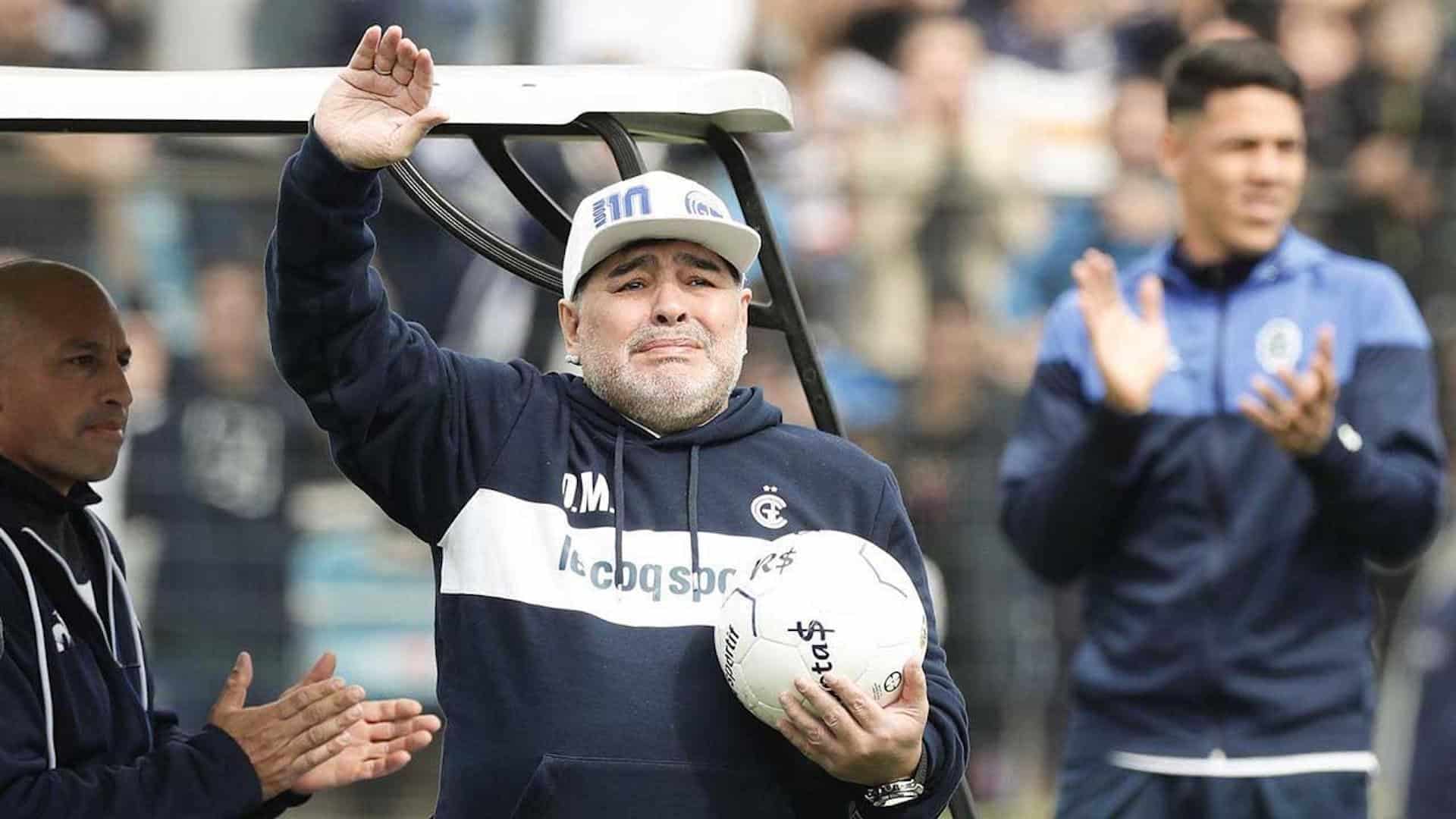 Maradona: da Salemme a Sorrentino, l’addio del cinema italiano
