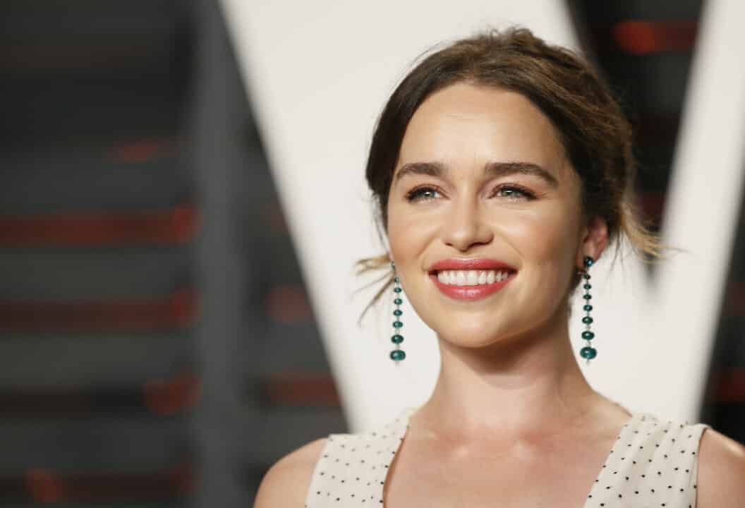 Emilia Clarke che sorride