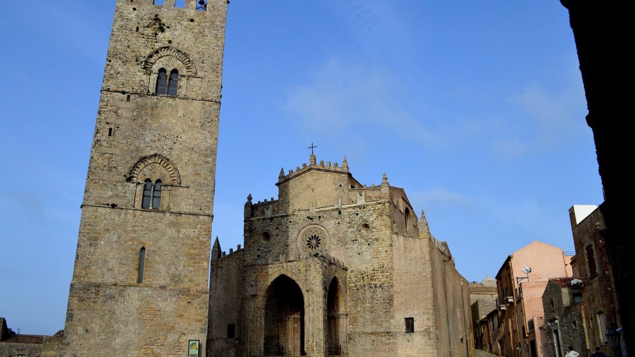 Erice Duomo In Guerra per Amore Cinematographe.it