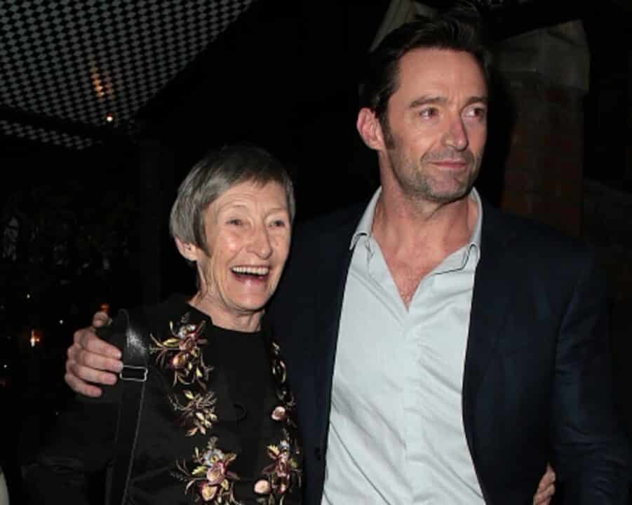 Hugh Jackman insieme alla madre