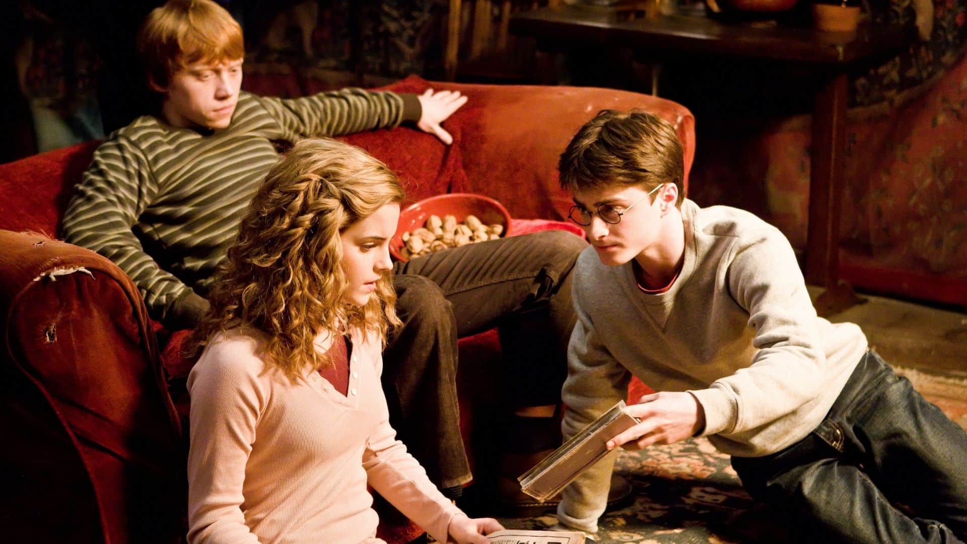 Harry Potter e il Principe Mezzosangue: le 5 scene tagliate. Perché nel film non si vede quel dettaglio su Silente?