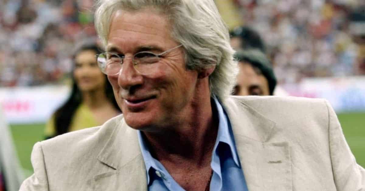 Avete visto il fratello di Richard Gere? È omosessuale, felicemente sposato ed è un attivista della lotta contro l’AIDS