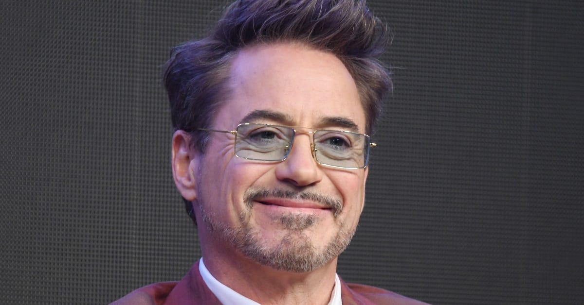 Iron Man cambia look: guardate un po’ come si presenta ora Robert Downey Jr.!