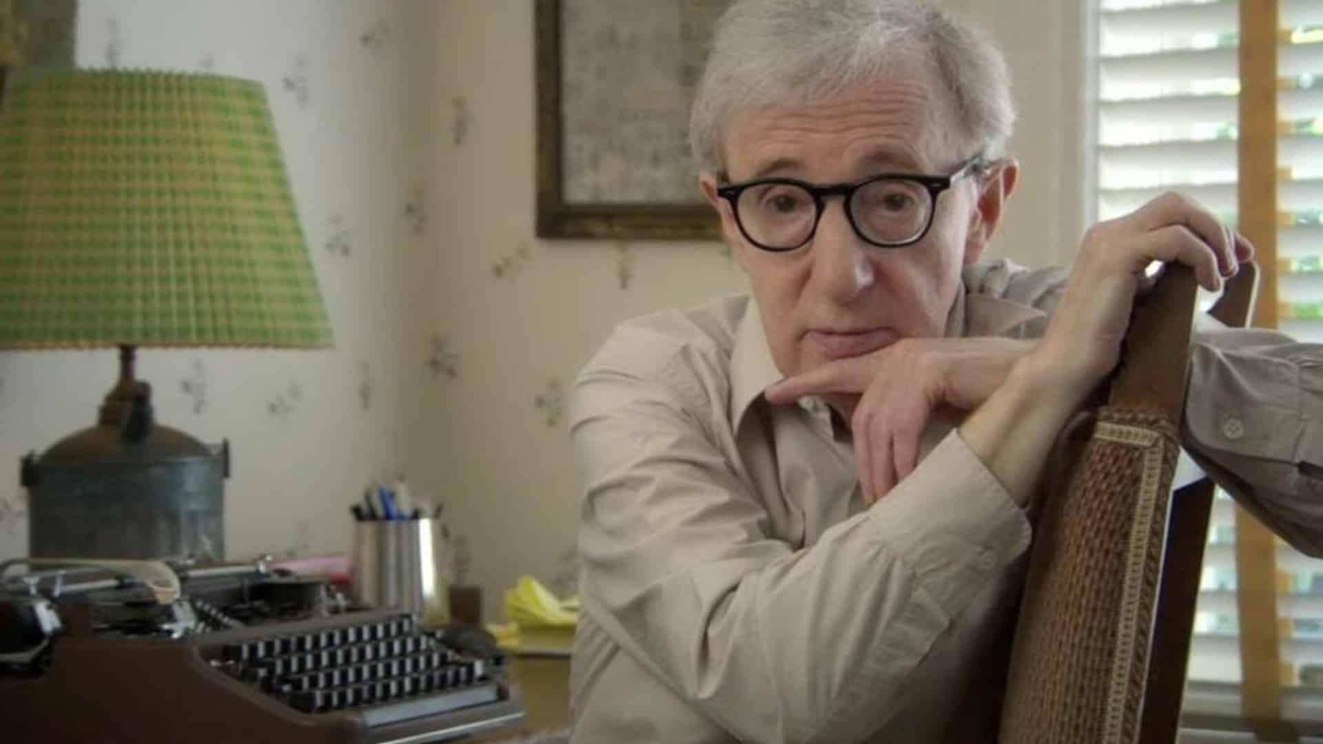 Woody Allen parla delle accuse di abusi sessuali della figlia Dylan Farrow