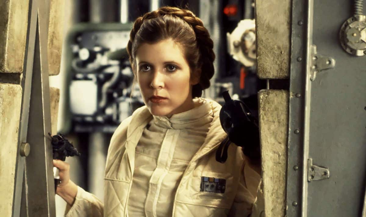 Star Wars: la principessa Leia è davvero seducente nel cosplay di MissBri