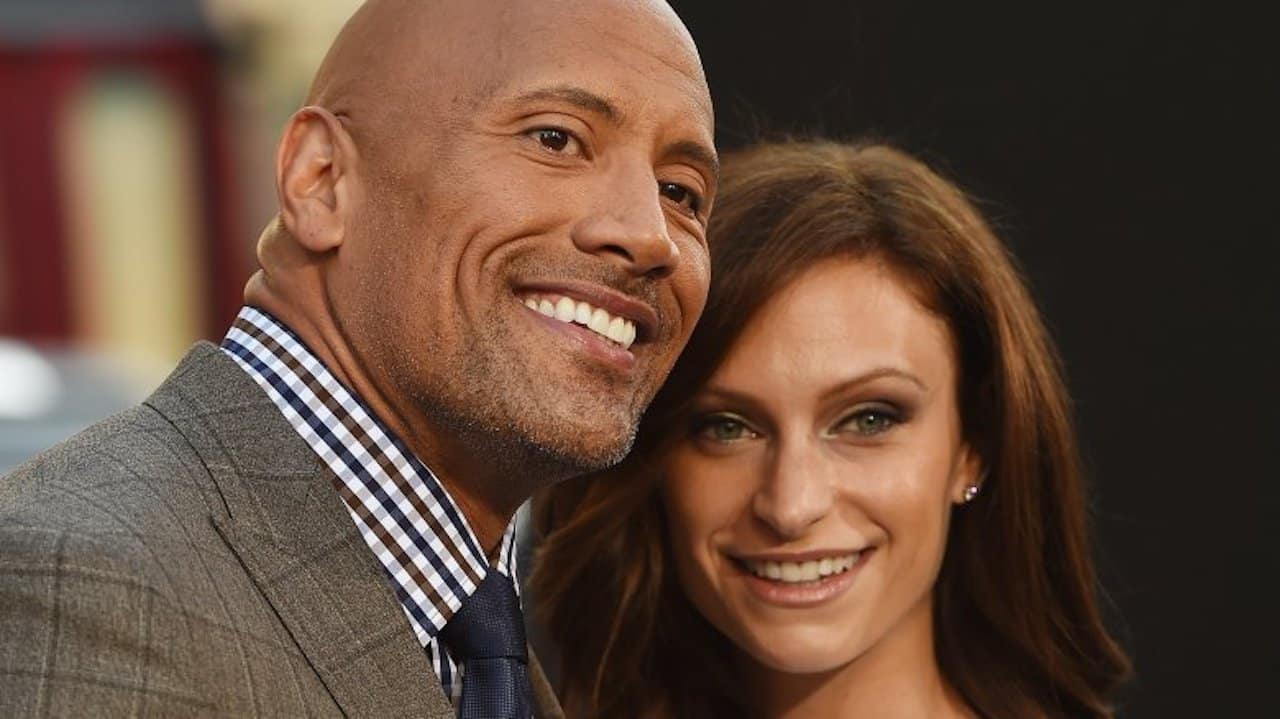 Dwayne Johnson insieme alla moglie Lauren Hashian