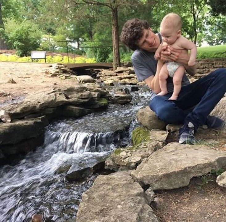 Jesse Eisenberg con il figlio