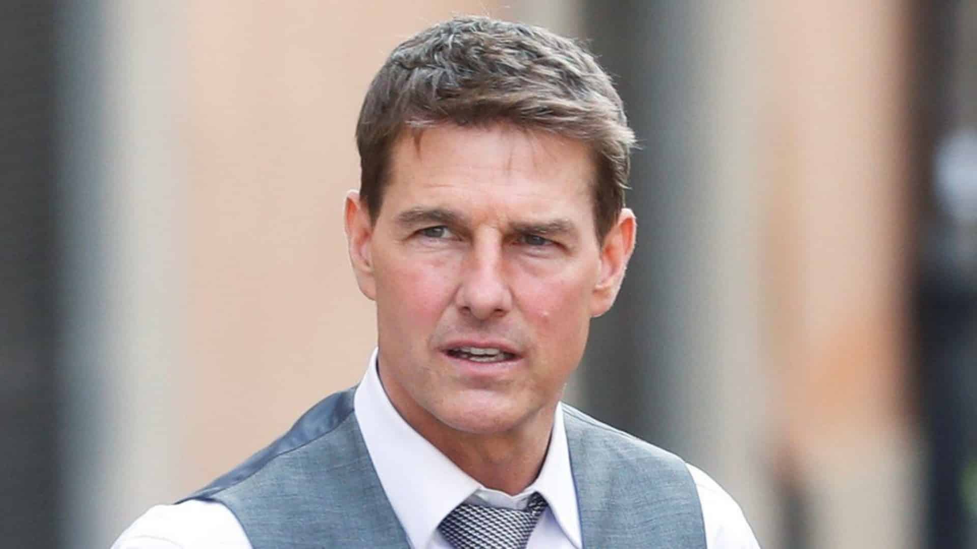 Buon compleanno Tom Cruise! L’attore festeggia i 60 anni con due grandi feste e la lista degli invitati fa impazzire i fan! 