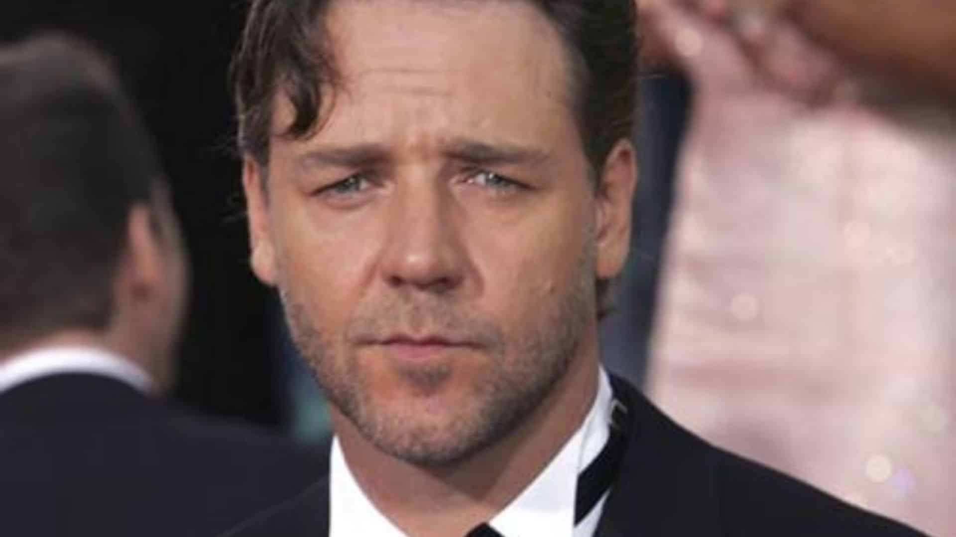 Russell Crowe: stop alle riprese del suo nuovo film a causa del COVID