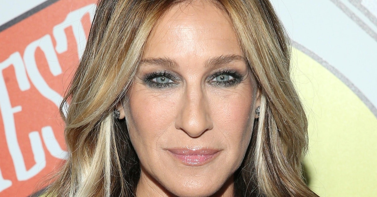 Avete mai visto i fratelli di Sarah Jessica Parker? Sono così tanti da formare quasi una squadra di calcio, ma è quel dettaglio legato alla sorella che sconvolge i fan