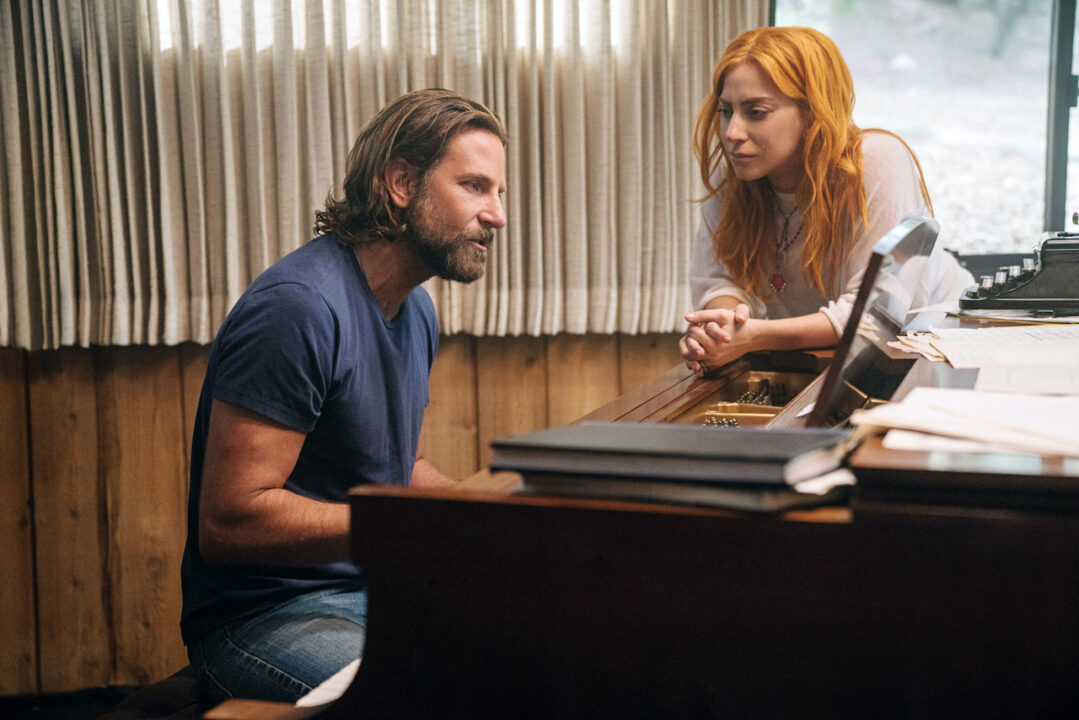 Lady Gaga e Bradley Cooper in A Star is Born