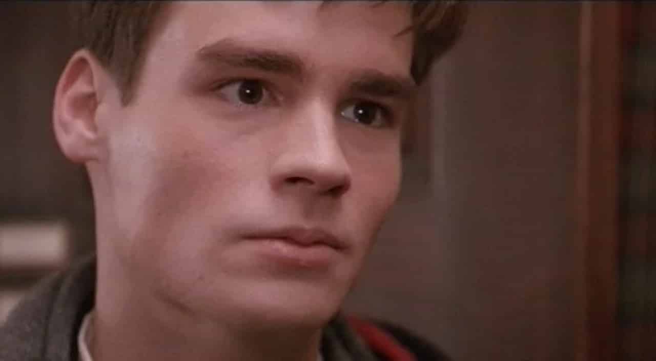 Una scena de L'attimo fuggente con Robert Sean Leonard