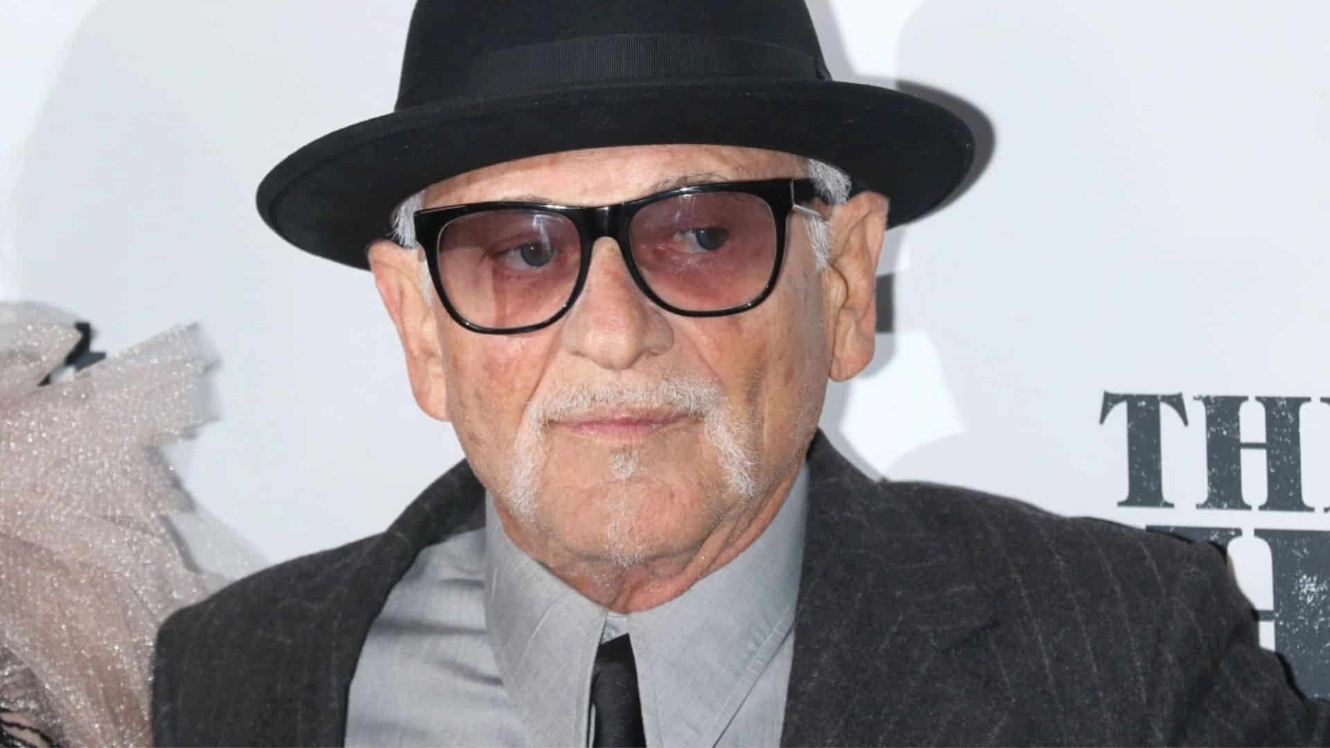 Avete visto la casa al mare di Joe Pesci? Il restauro è costato una fortuna, ha un molo privato e un dettaglio rivela la sua passione per il cinema