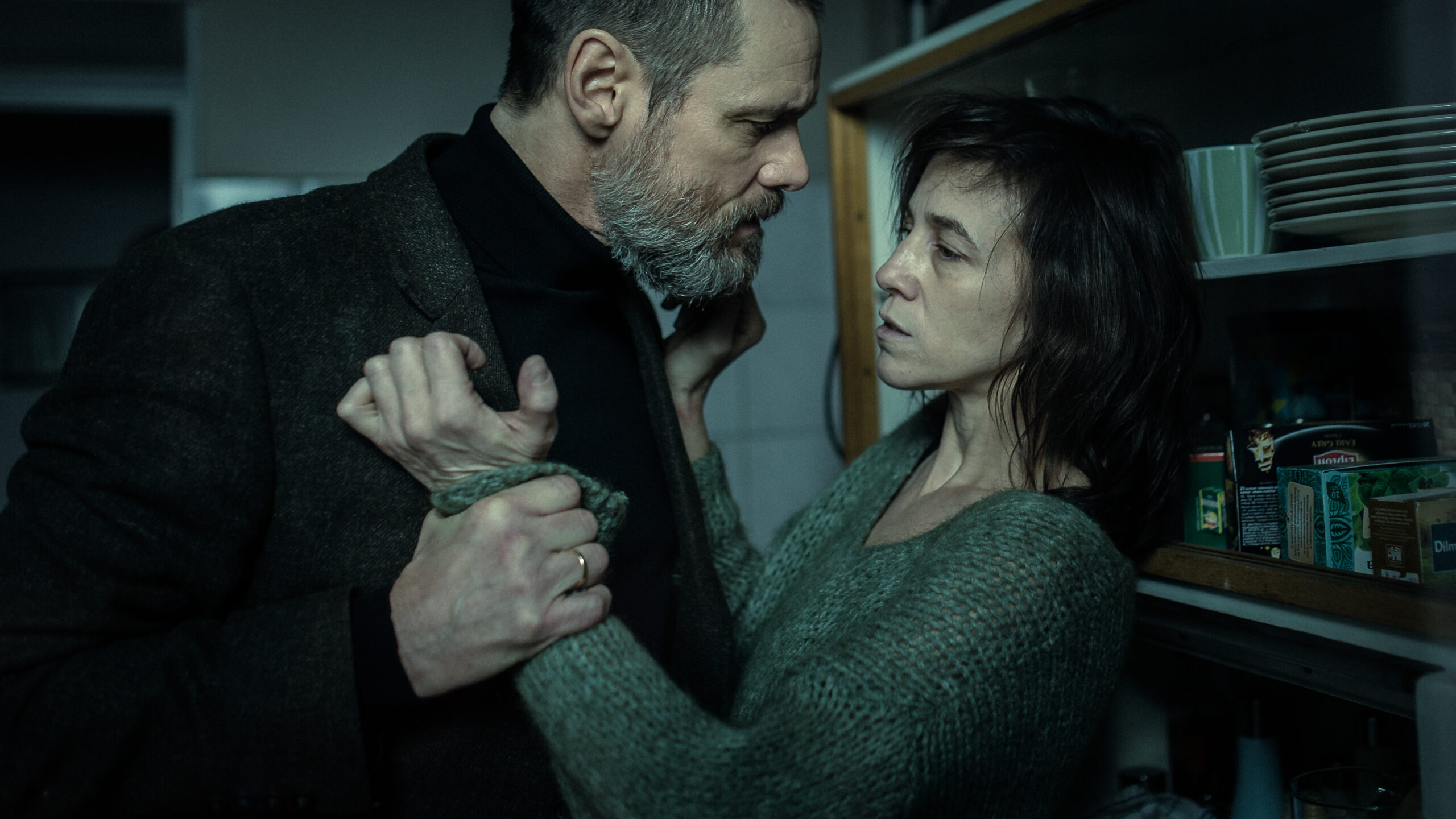 Dark Crimes: recensione del thriller con Jim Carrey