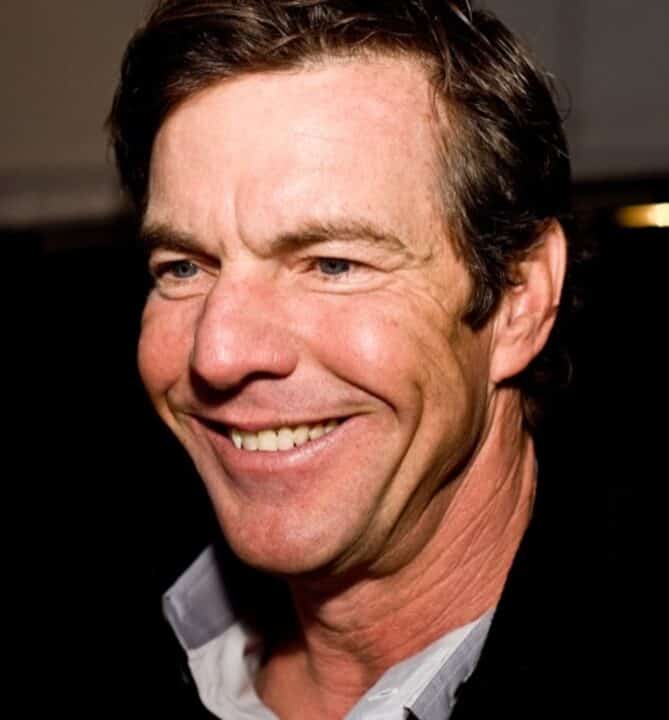 Dennis Quaid che sorride