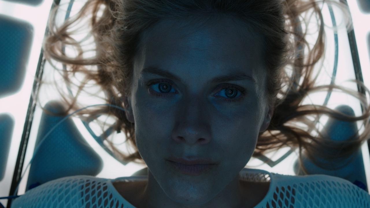 Oxygène: pubblicato il teaser trailer del film sci-fi Netflix