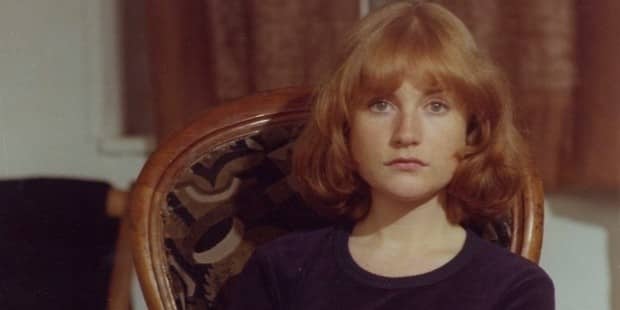 L’avete riconosciuta? È stata una donna sadica e perversa, ha lasciato il marito per un solo giorno e ha subìto una violenza sessuale da uno sconosciuto