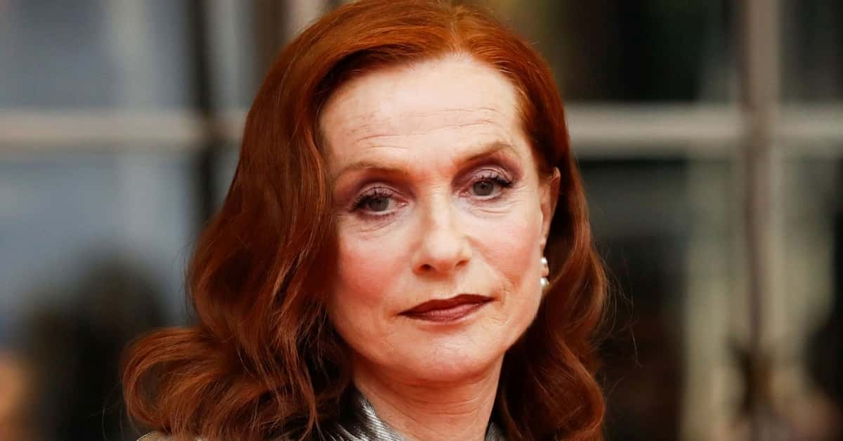 Avete visto la figlia di Isabelle Huppert? Ha ereditato il talento della madre ma ha una personalità ancora più forte