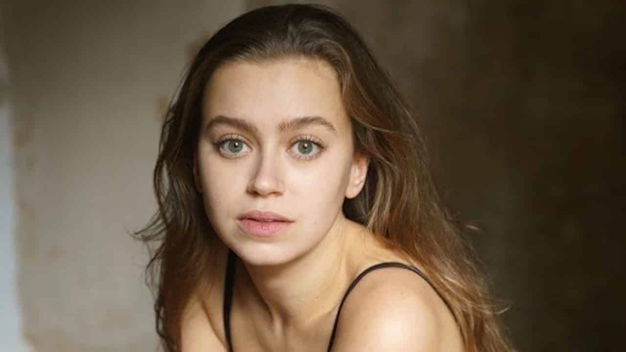 Into the Beat: chi è Alexandra Pfeifer? Tutto ciò che sappiamo sulla protagonista del film Netflix