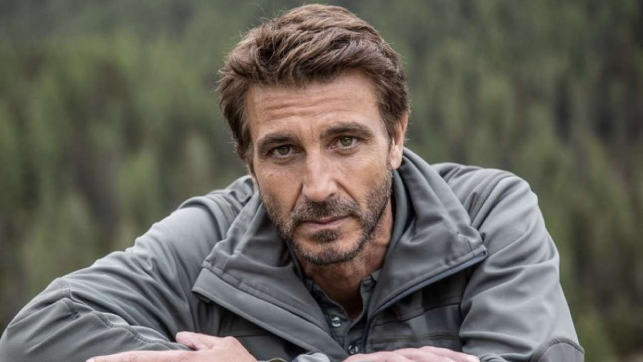 Daniele Liotti e quel grande equivoco sulla grave malattia: l’attore chiarisce il suo rapporto con la distrofia muscolare