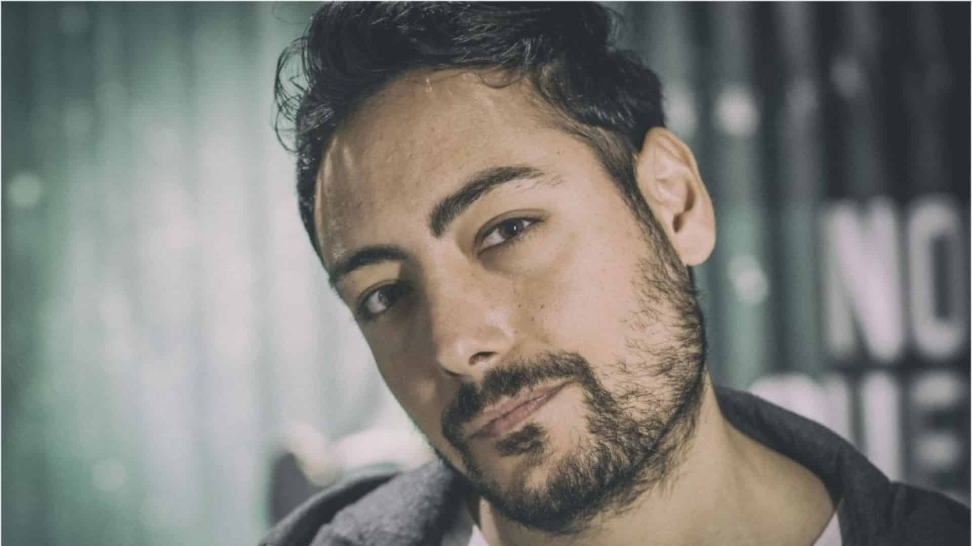 Avete visto la compagna di Ciro Priello? È un’affascinante blogger e lui le ha dedicato meravigliose parole d’amore
