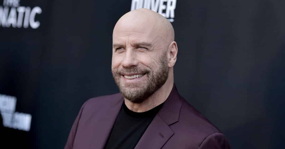 John Travolta: le accuse e le controversie legali per quel figlio scomparso a soli 16 anni, colpito da un’impietosa malattia