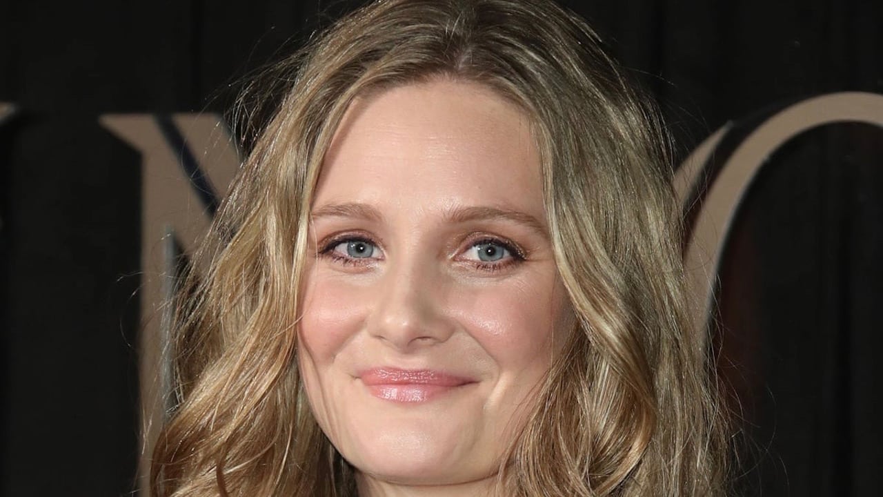 Chi è Romola Garai? Tutto sulla carriera e la vita privata della protagonista di Miss Marx