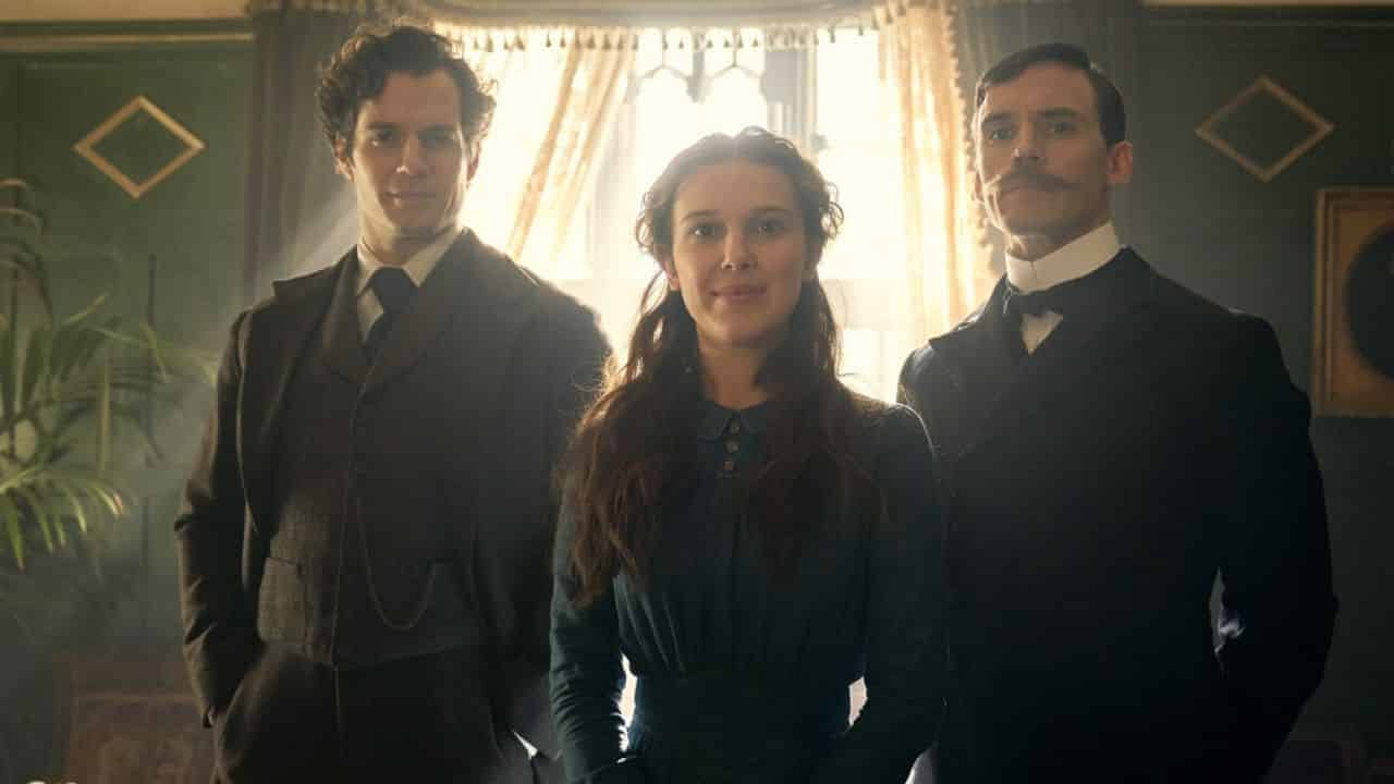 Enola Holmes: Henry Cavill annuncia la fine delle riprese [VIDEO]