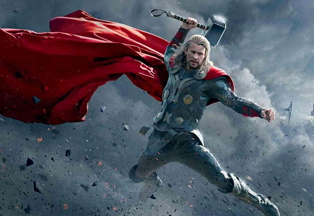 Chris Hemsworth celebra i 10 anni di Thor. Ecco come festeggia il Dio del Tuono [FOTO]