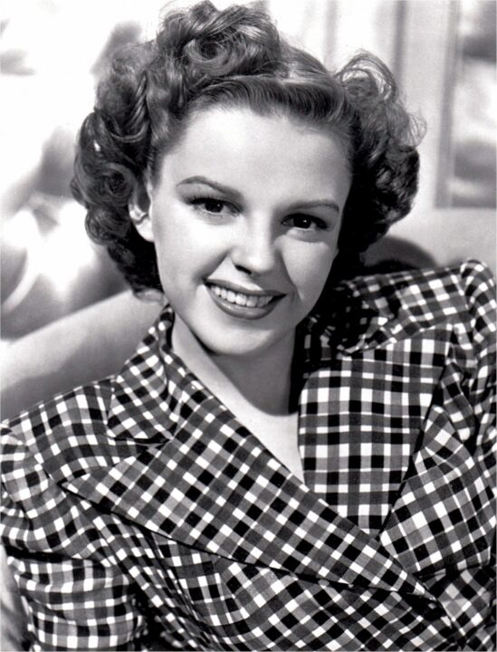 Judy Garland che sorride