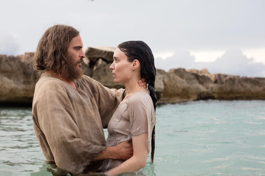 Joaquin Phoenix e Rooney Mara in Maria Maddalena