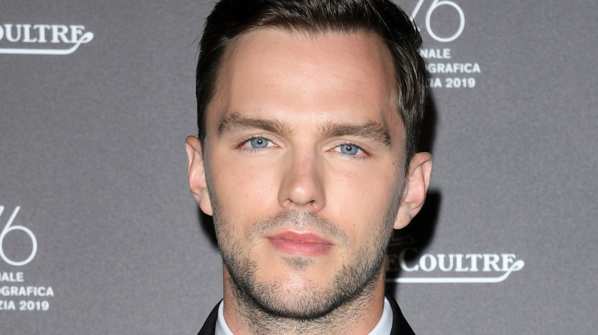 Renfield: Nicholas Hoult interpreterà lo scagnozzo di Dracula