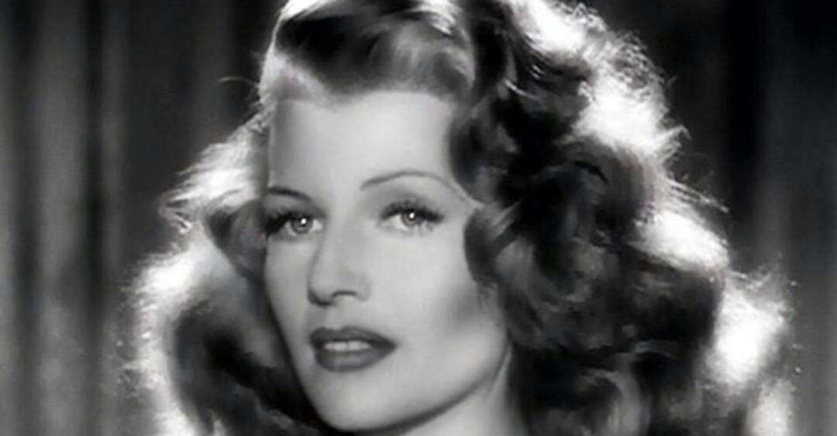 Rita Hayworth e lo strazio di quella malattia gravissima e invisibile scambiata per alcolismo