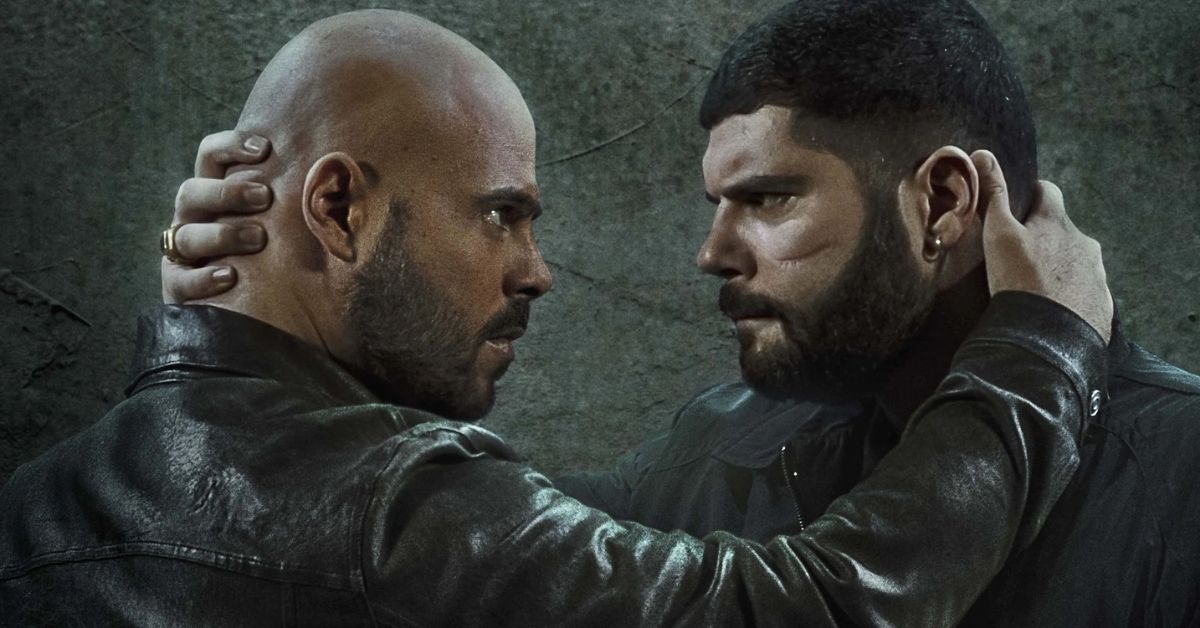 Gomorra: Marco D’Amore, Salvatore Esposito e il bacio appassionato sulla cover di Rolling Stone