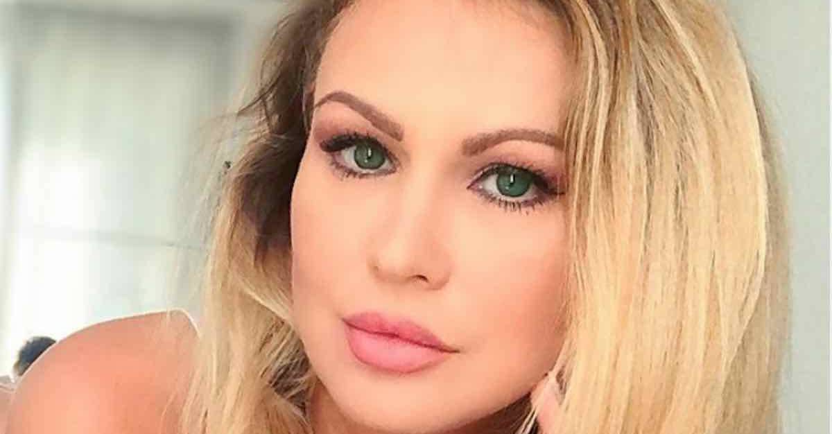 Avete visto la figlia di Eva Henger? È sexy come la madre ma ha litigato con lei per via di un fidanzato “sbagliato”