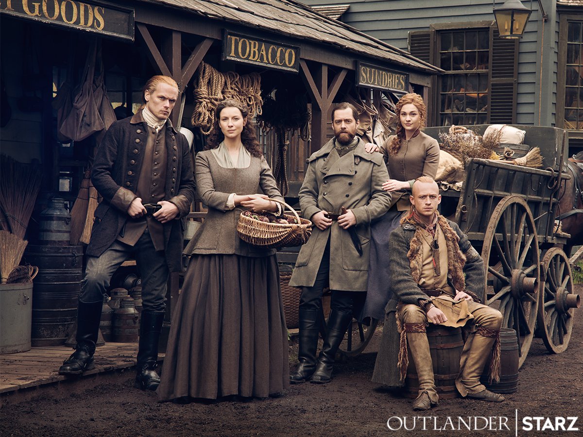 Outlander – stagione 6: una nuova foto rivela l’arrivo di un nuovo conflitto