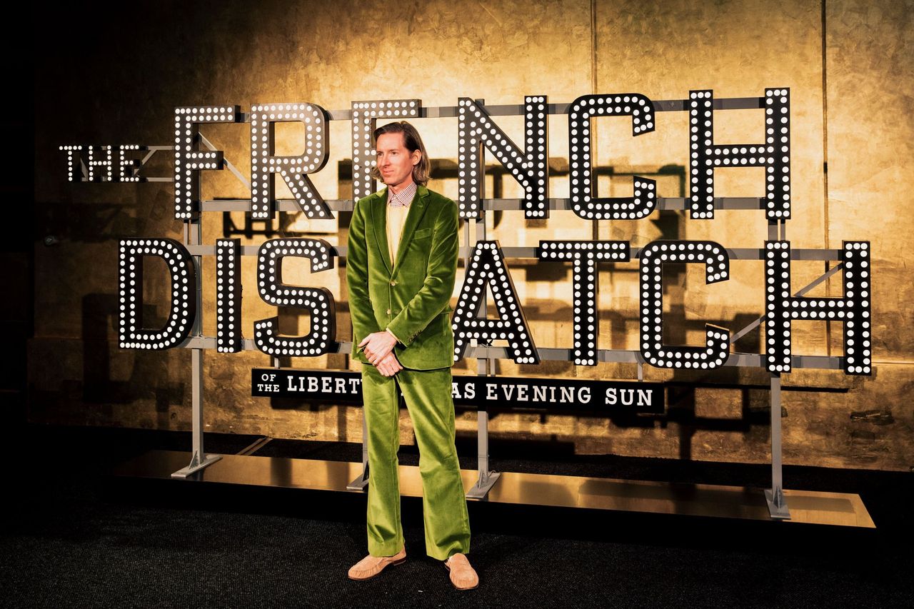 Wes Anderson: The French Dispatch non è “una lettera d’amore al giornalismo”… ma una citazione a De Sica